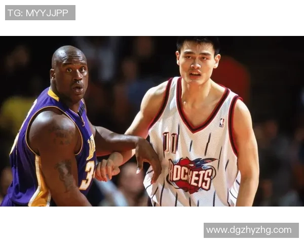 姚明父亲的扣篮传奇：从篮球场到家庭的温暖传承