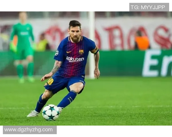 梅西足球生涯精彩瞬间图集展现传奇巨星的辉煌与荣耀