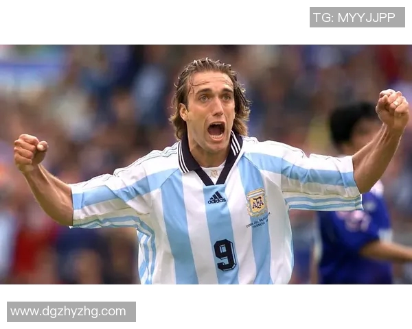 全球现役足球明星百人榜揭晓他们的成就与影响力一览无遗