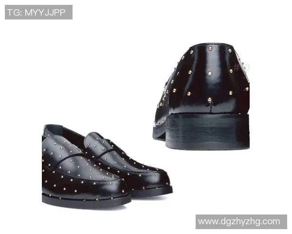 足球明星时尚之选揭秘他们穿的皮鞋如何影响场外形象与风格