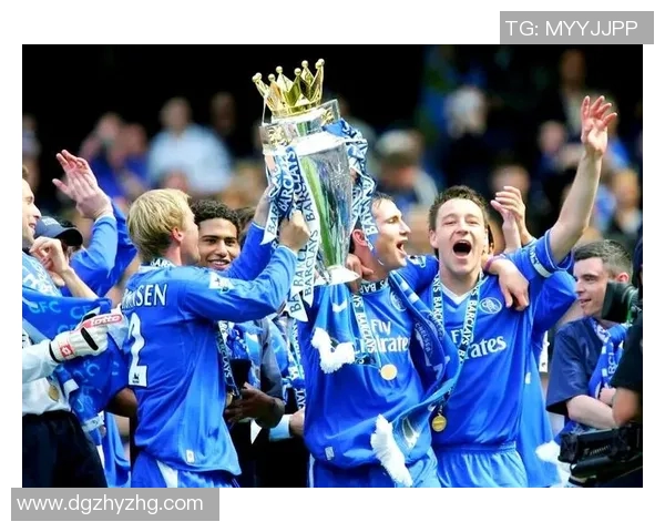 足球明星德佩劳内的传奇旅程与未来展望 足球明星德佩劳内的传奇旅程与未来展望