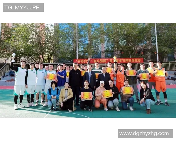 密山篮球明星的崛起与奋斗历程：从小镇到全国赛场的辉煌之路